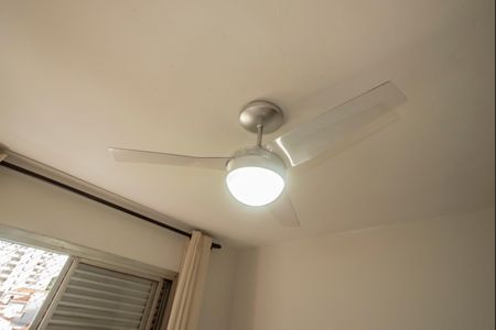 Apartamento à venda com 78m², 2 quartos e 1 vagaQuarto 2