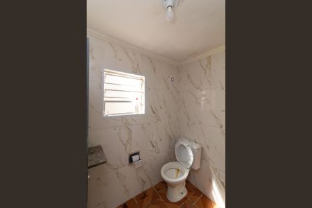Casa para alugar com 70m², 2 quartos e sem vagaBanheiro