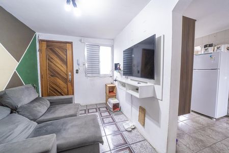 Sala de apartamento à venda com 3 quartos, 51m² em Conjunto Habitacional Padre Manoel de Paiva, São Paulo