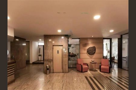 Apartamento à venda com 42m², 1 quarto e 1 vaga
