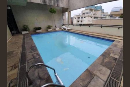 Apartamento à venda com 42m², 1 quarto e 1 vaga