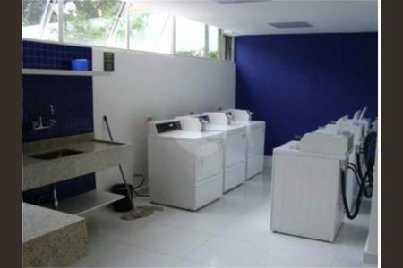 Apartamento à venda com 42m², 1 quarto e 1 vaga