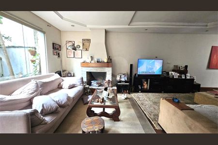 Casa de Condomínio à venda com 3 quartos, 141m² em Jardim dos Estados, São Paulo