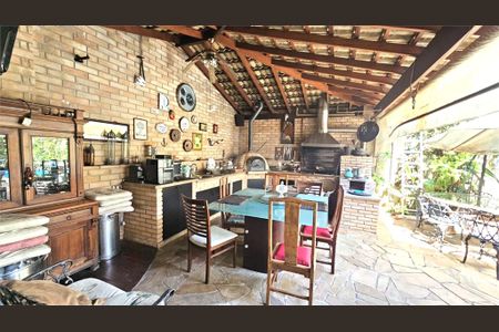 Casa de Condomínio à venda com 3 quartos, 141m² em Jardim dos Estados, São Paulo