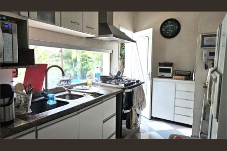 Casa de Condomínio à venda com 3 quartos, 141m² em Jardim dos Estados, São Paulo