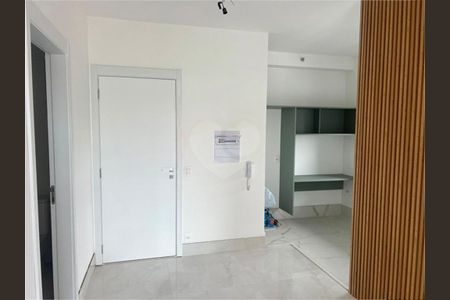 Apartamento à venda com 2 quartos, 42m² em Campo Belo, São Paulo