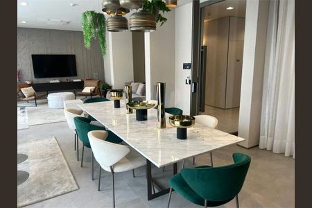 Apartamento à venda com 2 quartos, 42m² em Campo Belo, São Paulo