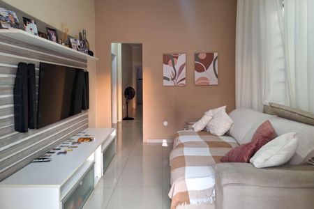 Sala de casa à venda com 4 quartos, 300m² em Fátima, Niterói