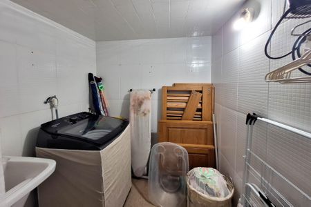 Casa para alugar com 300m², 5 quartos e 2 vagasÁrea de Serviço