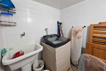 Casa para alugar com 300m², 5 quartos e 2 vagasÁrea de Serviço