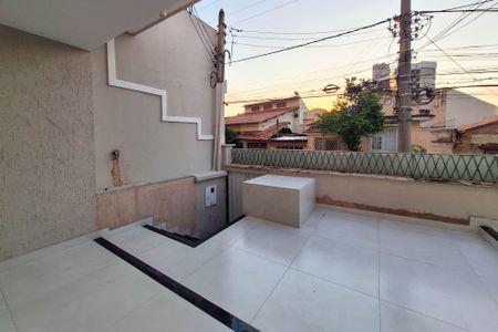 Casa para alugar com 300m², 5 quartos e 2 vagasQuintal