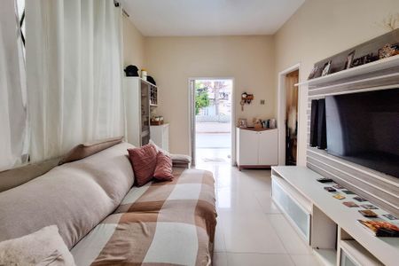 Sala de casa à venda com 4 quartos, 300m² em Fátima, Niterói