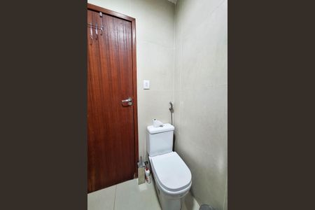 Casa para alugar com 300m², 5 quartos e 2 vagasBanheiro da Suíte 1