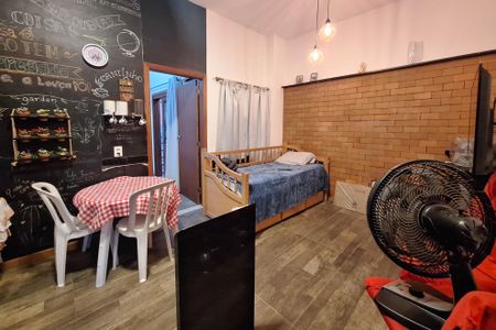 Casa para alugar com 300m², 5 quartos e 2 vagasAnexo