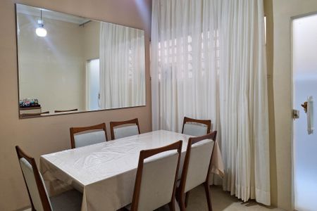 Casa para alugar com 300m², 5 quartos e 2 vagasCopa