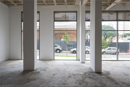 Casa à venda com 2 quartos, 70m² em Indianópolis, São Paulo