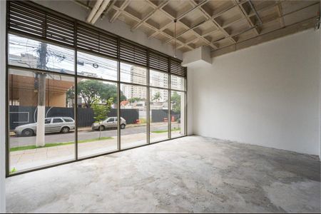 Casa à venda com 2 quartos, 70m² em Indianópolis, São Paulo