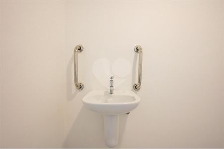 Casa à venda com 2 quartos, 70m² em Indianópolis, São Paulo