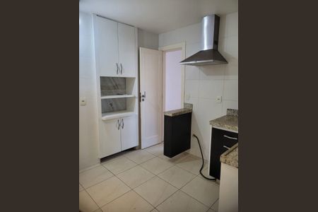 Apartamento à venda com 3 quartos, 96m² em Centro, Niterói