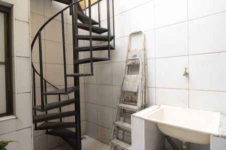 Casa à venda com 190m², 3 quartos e 2 vagasÁrea de Serviço