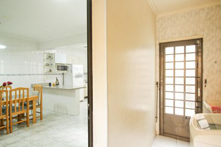 Casa à venda com 190m², 3 quartos e 2 vagasÁrea de Serviço