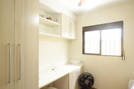 Casa à venda com 190m², 3 quartos e 2 vagasQuarto 3