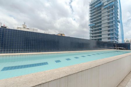 Apartamento à venda com 80m², 3 quartos e 2 vagasÁrea comum - Piscina