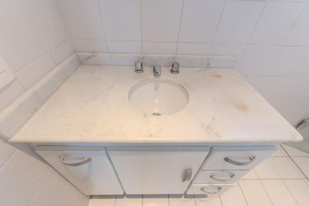 Apartamento à venda com 80m², 3 quartos e 2 vagasBanheiro da Suíte