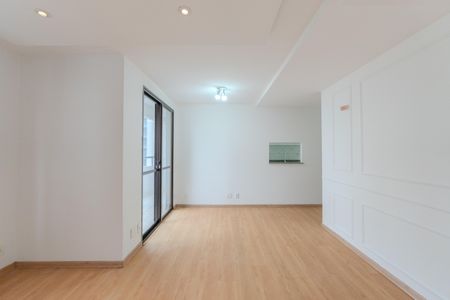 Apartamento à venda com 80m², 3 quartos e 2 vagasSala