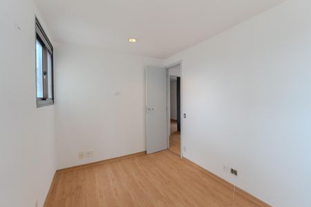 Apartamento à venda com 80m², 3 quartos e 2 vagasQuarto 1