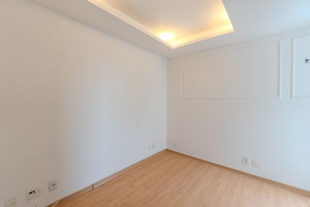 Apartamento à venda com 80m², 3 quartos e 2 vagasSuíte