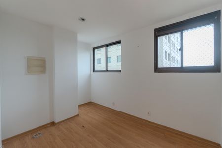 Apartamento à venda com 80m², 3 quartos e 2 vagasQuarto 1