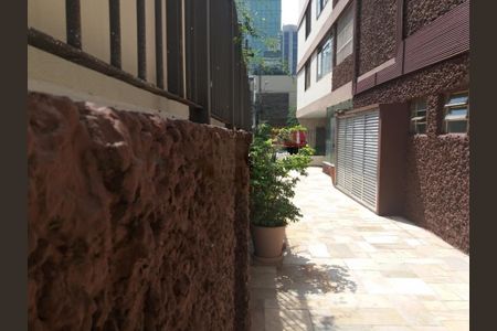 Apartamento à venda com 80m², 2 quartos e 1 vaga