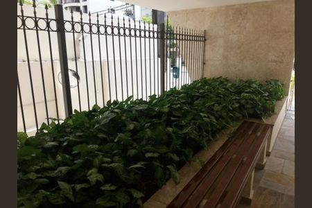 Apartamento à venda com 80m², 2 quartos e 1 vaga