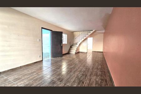 Casa à venda com 3 quartos, 153m² em Vila Cruzeiro, São Paulo