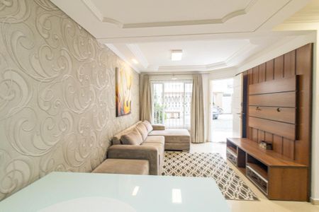 Casa de condomínio para alugar com 140m², 3 quartos e 2 vagasSala