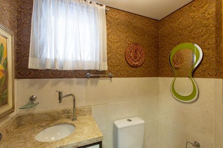 Casa de condomínio para alugar com 140m², 3 quartos e 2 vagasLavabo