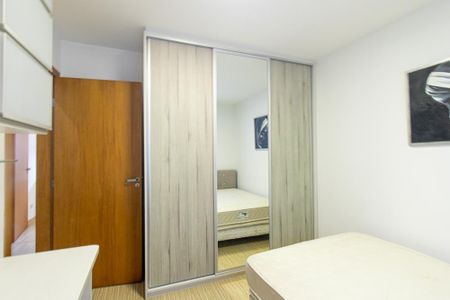 Casa de condomínio para alugar com 140m², 3 quartos e 2 vagasQuarto 1