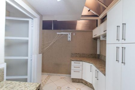 Casa de condomínio para alugar com 140m², 3 quartos e 2 vagasÁrea de Serviço