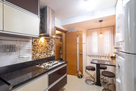 Casa de condomínio para alugar com 140m², 3 quartos e 2 vagasCozinha