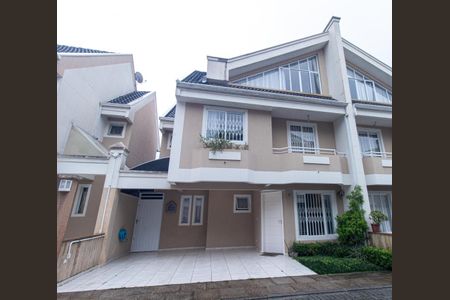 Casa de condomínio para alugar com 140m², 3 quartos e 2 vagasFachada