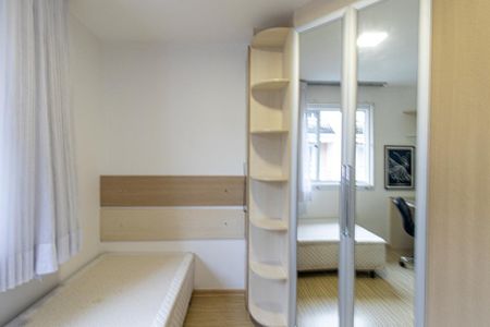 Casa de condomínio para alugar com 140m², 3 quartos e 2 vagasQuarto 2