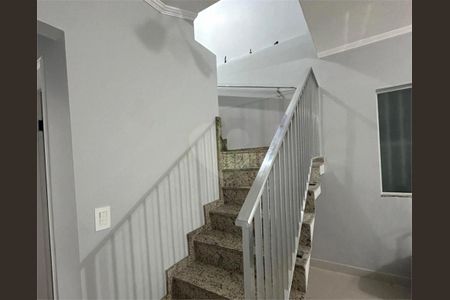 Casa à venda com 3 quartos, 136m² em Campo Grande, São Paulo