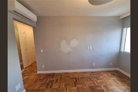 Apartamento à venda com 100m², 3 quartos e 1 vaga