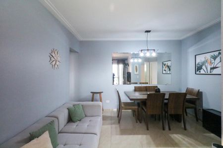 Apartamento à venda com 62m², 2 quartos e 1 vagaSala