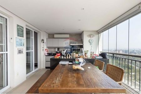 Apartamento para alugar com 3 quartos, 167m² em Parque São Jorge, São Paulo