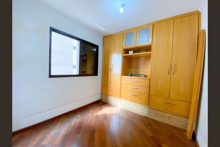 Apartamento à venda com 97m², 3 quartos e 2 vagas Apartamento à venda com 97m², 3 quartos e 2 vagasQuarto 1