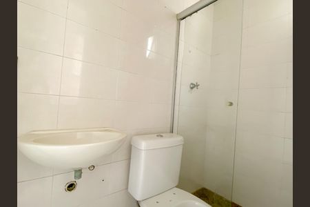 Apartamento à venda com 97m², 3 quartos e 2 vagas Apartamento à venda com 97m², 3 quartos e 2 vagasBanheiro de serviço