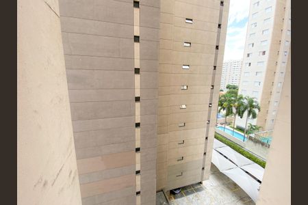 Apartamento à venda com 97m², 3 quartos e 2 vagas Apartamento à venda com 97m², 3 quartos e 2 vagasArera de Serviço