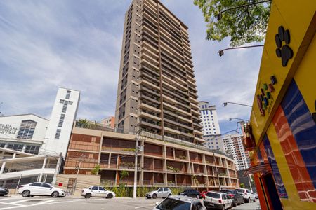 Apartamento à venda com 38m², 1 quarto e 1 vagaFachada